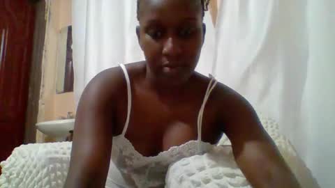 Snapshot of mayan001 chatting on 8, 3, 2026 mayan online show from 8, 3, 2026