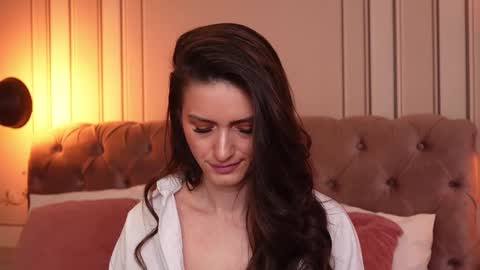 Snapshot of mayavixxen chatting on 5, 3, 2025 MayaVixxen online show from 5, 3, 2025