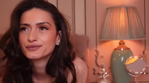 Snapshot of mayavixxen chatting on 6, 3, 2025 MayaVixxen online show from 6, 3, 2025