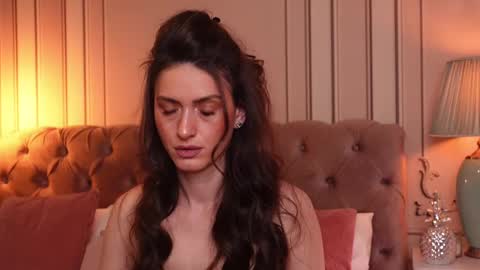 Snapshot of mayavixxen chatting on 12, 3, 2025 MayaVixxen online show from 12, 3, 2025