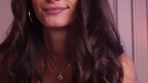 Snapshot of mayavixxen chatting on 11, 10, 2025 MayaVixxen online show from 11, 10, 2025