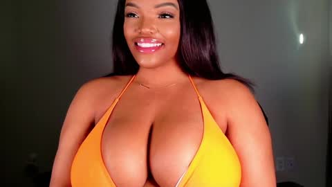 MayBabi online show from 18, 2, 2025