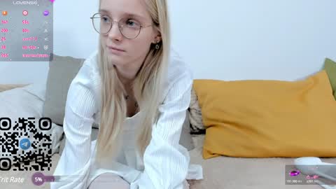 Snapshot of maydaguy chatting on 20, 12, 2024 Megan online show from 20, 12, 2024