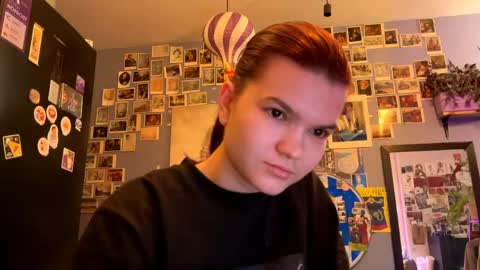 Rose online show from 17, 4, 2026