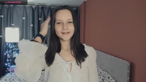 May online show from 19, 12, 2025