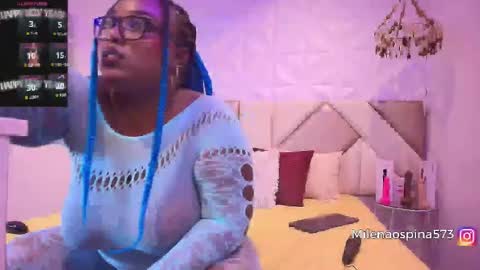 May online show from 25, 11, 2025