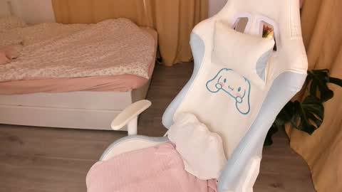 Snapshot of mayya_cuute chatting on 10, 3, 2026 Mila online show from 10, 3, 2026