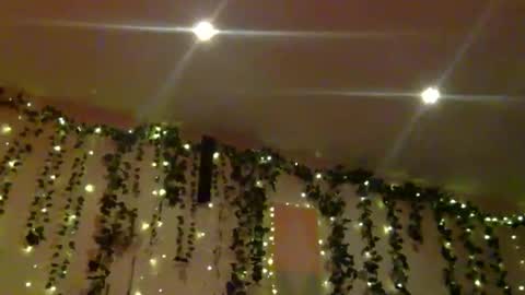 Snapshot of mazl0w chatting on 31, 12, 2024 mazl0w online show from 31, 12, 2024