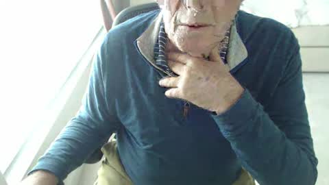 Snapshot of mbeastie chatting on 11, 3, 2025 Beastie online show from 11, 3, 2025