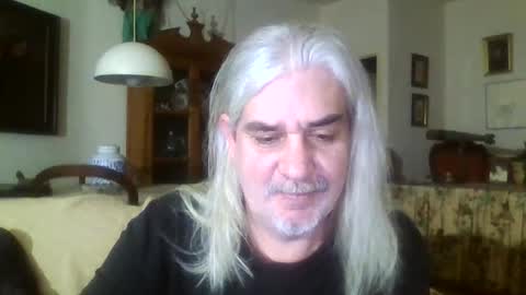 Snapshot of mc_manu chatting on 24, 12, 2024 Manu online show from 24, 12, 2024