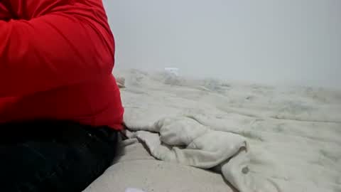 Snapshot of mcfly7777 chatting on 28, 4, 2026 McFly online show from 28, 4, 2026