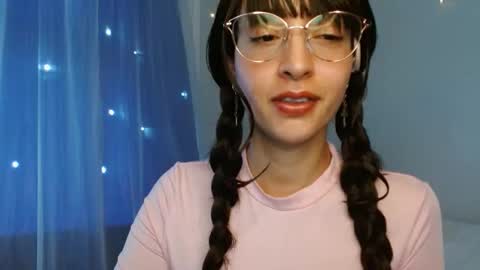 Snapshot of mckayla_honey11 chatting on 1, 3, 2026 Mckayla online show from 1, 3, 2026