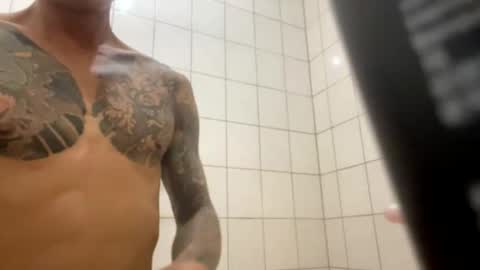 Snapshot of mckujpemqcmn chatting on 17, 4, 2026 mckujpemqcmn online show from 17, 4, 2026