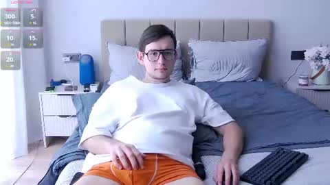 McLovin online show from 19, 6, 2026