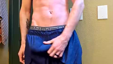 mclovinmackay online show from 29, 3, 2026