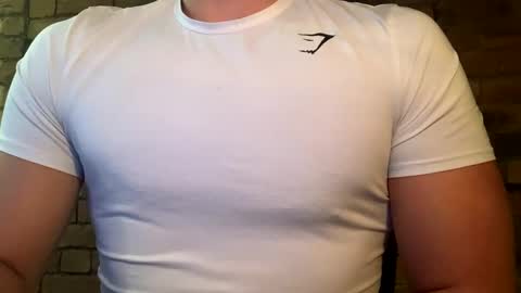 Snapshot of mcr8080 chatting on 6, 1, 2025 mcr8080 online show from 6, 1, 2025