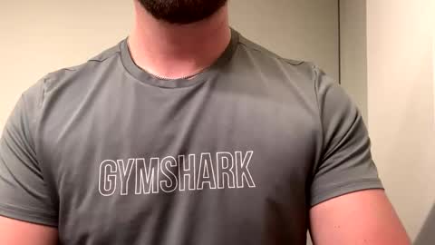 Snapshot of mcr8080 chatting on 8, 1, 2025 mcr8080 online show from 8, 1, 2025