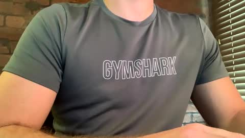 Snapshot of mcr8080 chatting on 8, 1, 2025 mcr8080 online show from 8, 1, 2025