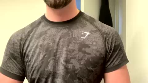 Snapshot of mcr8080 chatting on 2, 2, 2025 mcr8080 online show from 2, 2, 2025