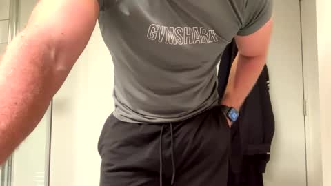 Snapshot of mcr8080 chatting on 26, 2, 2025 mcr8080 online show from 26, 2, 2025