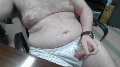 Snapshot of mdm1981 chatting on 24, 3, 2026 mdm1981 online show from 24, 3, 2026