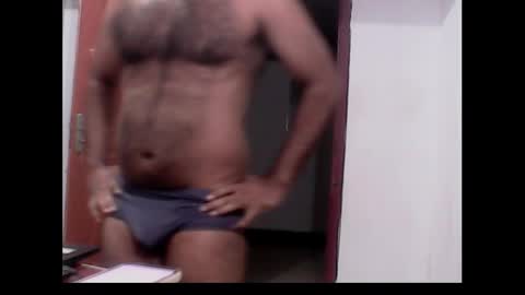 Snapshot of me_hai12 chatting on 13, 12, 2024 me_hai12 online show from 13, 12, 2024