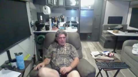 me_him_us_them online show from 20, 3, 2026