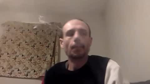 Snapshot of meanfinger chatting on 23, 2, 2026 Jizzy online show from 23, 2, 2026