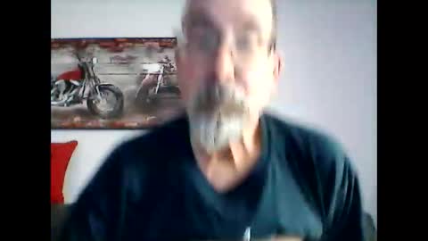 Snapshot of meathome3 chatting on 15, 3, 2026 me at home online show from 15, 3, 2026