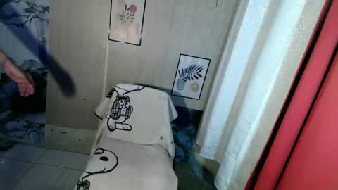 Snapshot of meaxox1 chatting on 9, 5, 2026 mea online show from 9, 5, 2026