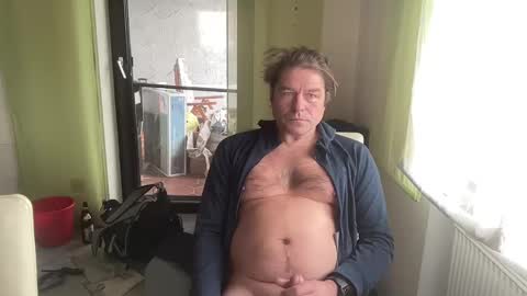 medeinoe online show from 24, 2, 2025