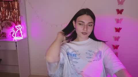 Dina online show from 7, 3, 2025