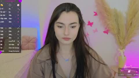 Snapshot of medina_andress chatting on 15, 5, 2026 Dina online show from 15, 5, 2026