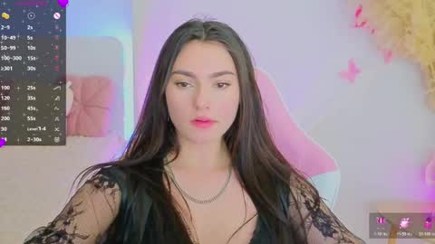 Snapshot of medina_andress chatting on 2, 6, 2026 Dina online show from 2, 6, 2026