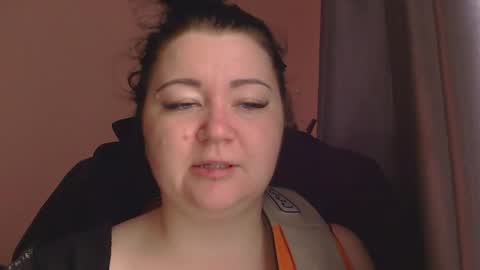 Snapshot of medjik_lool chatting on 19, 12, 2025 Oltereodora-lima online show from 19, 12, 2025