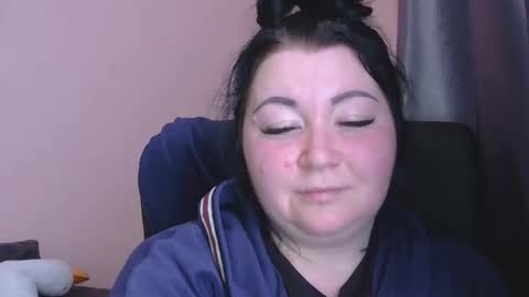 Snapshot of medjik_lool chatting on 15, 1, 2026 Oltereodora-lima online show from 15, 1, 2026