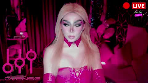 THE QUEEN ALPHA   Queen Medusa Prey online show from 8, 4, 2026