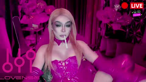 THE QUEEN ALPHA   Queen Medusa Prey online show from 17, 4, 2026