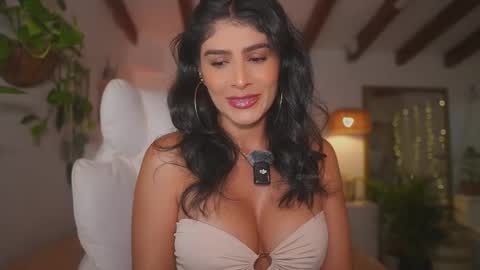 Andrea  online show from 4, 12, 2025