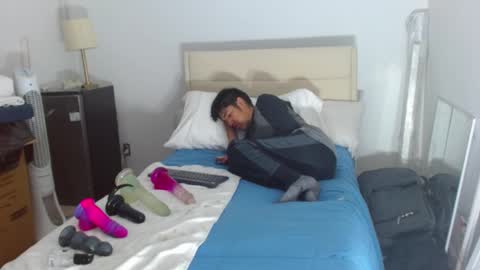 Snapshot of meekthetwink181 chatting on 20, 9, 2025 MeekTheTwink18 online show from 20, 9, 2025