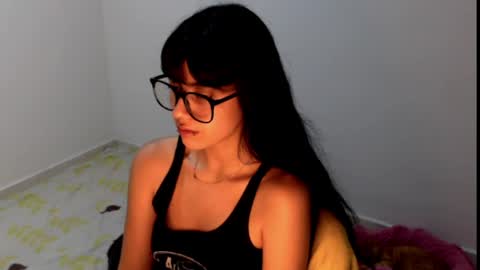 Snapshot of meg4nmiau chatting on 12, 5, 2026 Meg4n Miauuuu online show from 12, 5, 2026