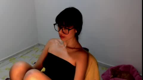 Snapshot of meg4nmiau chatting on 16, 5, 2026 Meg4n Miauuuu online show from 16, 5, 2026