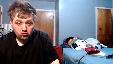 Snapshot of megachub chatting on 13, 4, 2026 Megachub online show from 13, 4, 2026