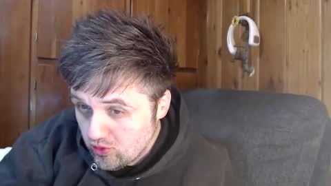 Snapshot of megachub chatting on 25, 4, 2026 Megachub online show from 25, 4, 2026