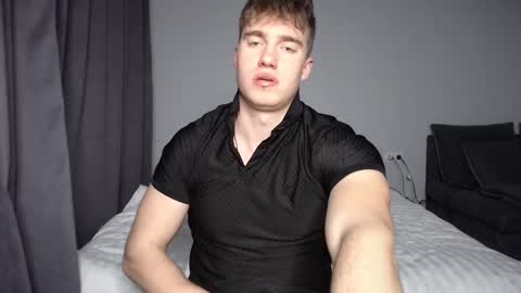 Snapshot of megamaxxxl chatting on 5, 3, 2025 Max online show from 5, 3, 2025