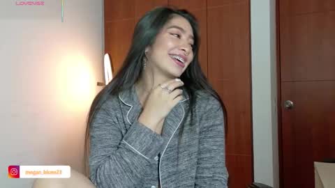 Snapshot of megan_bluee_ chatting on 19, 1, 2026 Megan Bluee online show from 19, 1, 2026