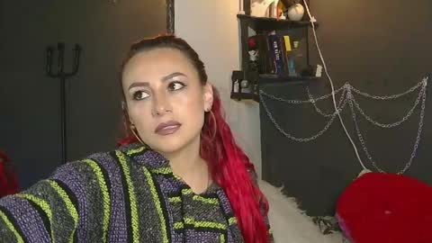 Snapshot of megan_brown4 chatting on 24, 4, 2026 Megan online show from 24, 4, 2026