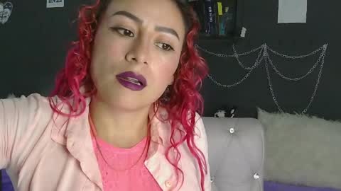 Snapshot of megan_brown4 chatting on 1, 5, 2026 Megan online show from 1, 5, 2026