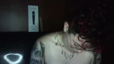 Megan and sophi online show from 8, 1, 2025