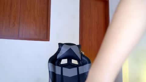 Snapshot of megan_cruzgb chatting on 28, 4, 2026 Carolina Paez online show from 28, 4, 2026